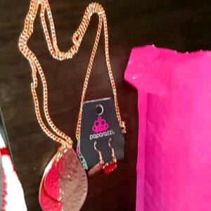 Long necklace and earring set